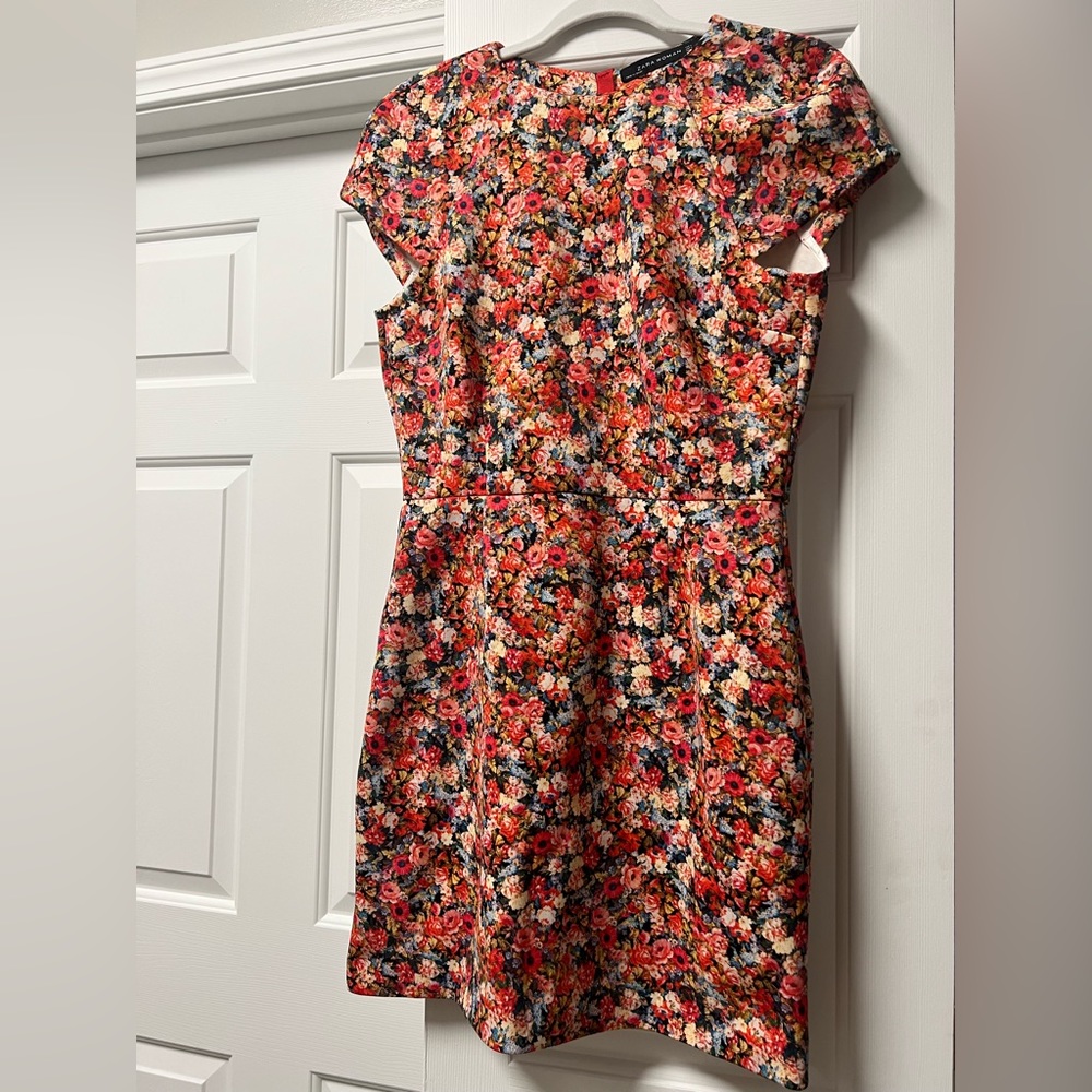 Zara Flower Dress 🌺
